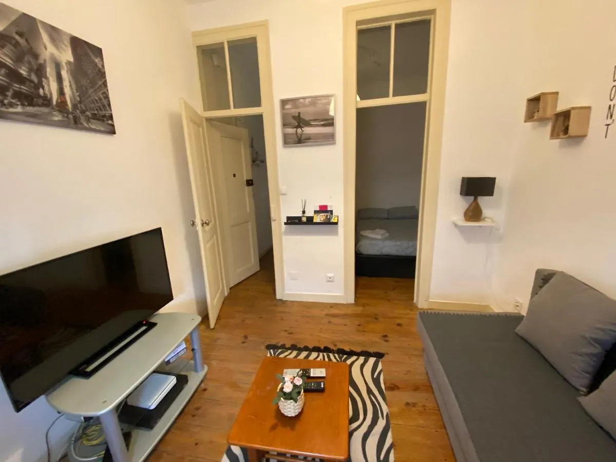 Tomás Surf Shelter Apartment Lisbona
