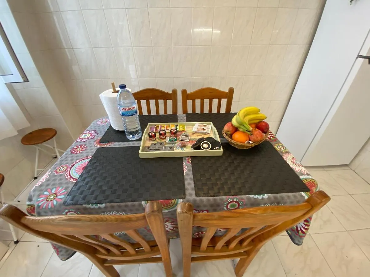 Tomás Surf Shelter Apartment Lisbona